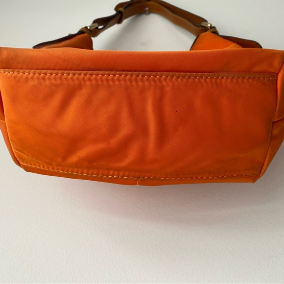 Dooney & Bourke Shoulder Bag - Picture 4 of 9